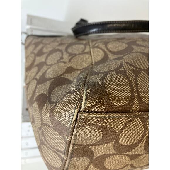 COACH F19816 LARGE TAN, BROWN PVC SIGNATURE PRINT HANDBAG - Picture 11 of 16